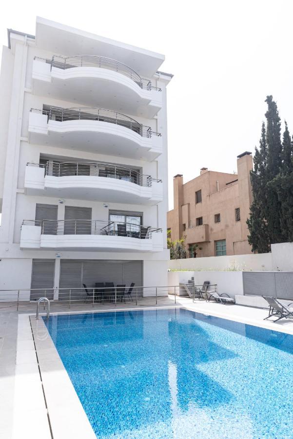 Design Apartment With Swimming Pool Near The Beach Athén Kültér fotó